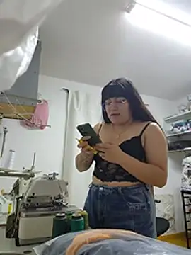 Louise 0105 online show from June 30, 2026, 5:18 am