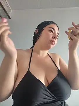 Snapshot of DaphneVelvet chatting on July 3, 2026, 3:07 pm DaphneVelvet online show from July 3, 2026, 3:07 pm