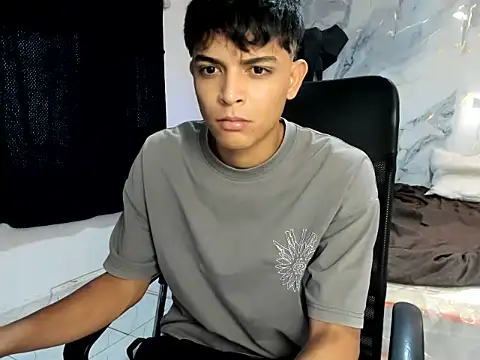 Snapshot of slim_dirtyxx1 chatting on July 2, 2026, 8:15 pm slim dirtyxx1 online show from July 2, 2026, 8:15 pm