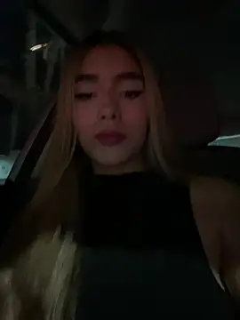 Snapshot of Lucy_lu01 chatting on July 10, 2026, 11:49 pm Lucy lu01 online show from July 10, 2026, 11:49 pm