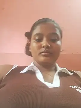Snapshot of HOT__QUEEN001 chatting on July 21, 2026, 9:32 am HOT QUEEN001 online show from July 21, 2026, 9:32 am