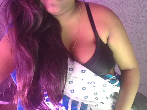 CutieMona online show from July 3, 2026, 11:06 am