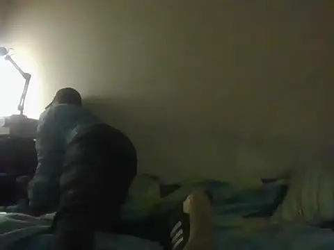Snapshot of BaeBoi27 chatting on August 1, 2026, 1:03 am BaeBoi27 online show from August 1, 2026, 1:03 am