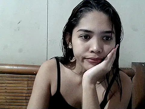 Snapshot of Asian_hotbabes chatting on July 20, 2026, 11:40 pm Asian hotbabes online show from July 20, 2026, 11:40 pm