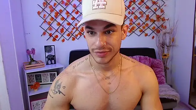  Juan023  online show from July 8, 2026, 2:24 am