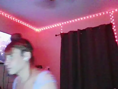 Snapshot of imisamoore69 chatting on December 1, 2025, 2:01 am imisamoore69 online show from December 1, 2025, 2:01 am