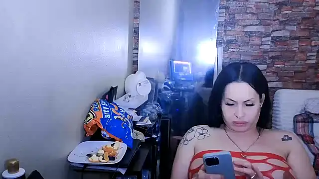 Snapshot of imisamoore69 chatting on February 8, 2026, 11:41 am imisamoore69 online show from February 8, 2026, 11:41 am