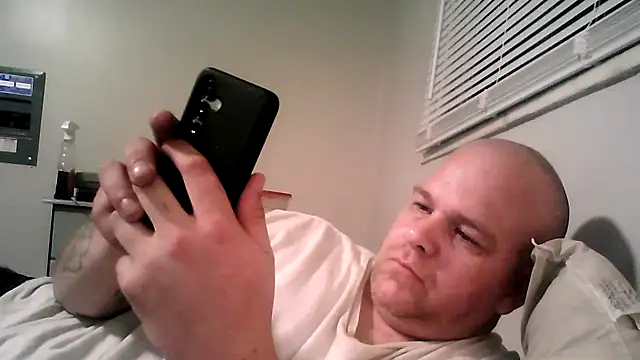bigdtom89 online show from July 3, 2026, 4:19 am