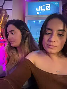 Snapshot of Antonella_Julietaa chatting on July 8, 2026, 8:20 pm Antonella Julietaa online show from July 8, 2026, 8:20 pm