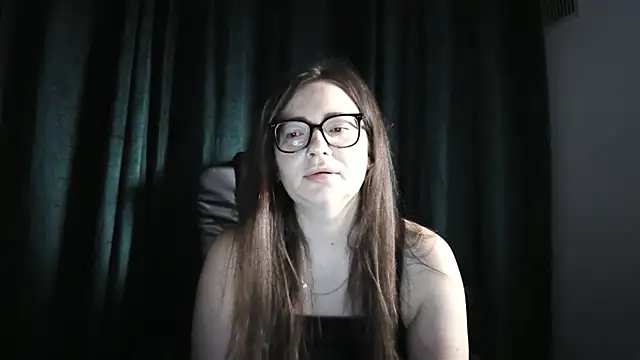 Snapshot of NoraMilf chatting on July 4, 2026, 12:43 pm NoraMilf online show from July 4, 2026, 12:43 pm