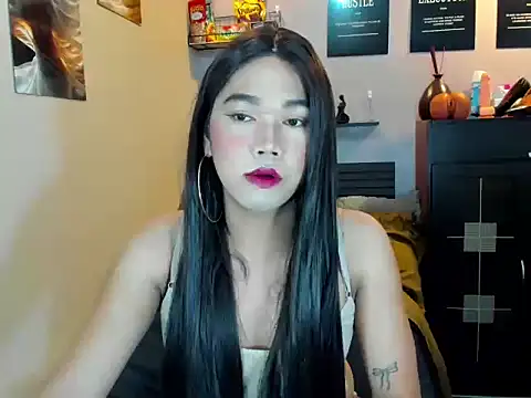 Snapshot of Foxybitch_megan chatting on July 7, 2026, 9:18 pm Foxybitch megan online show from July 7, 2026, 9:18 pm