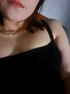 Lynnababy26 online show from July 11, 2026, 10:48 am