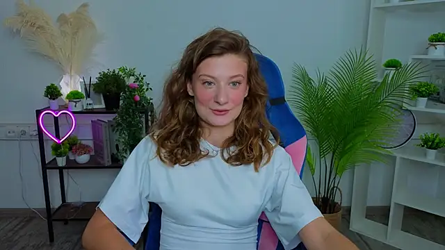 EliseWeeks online show from July 15, 2026, 7:04 am