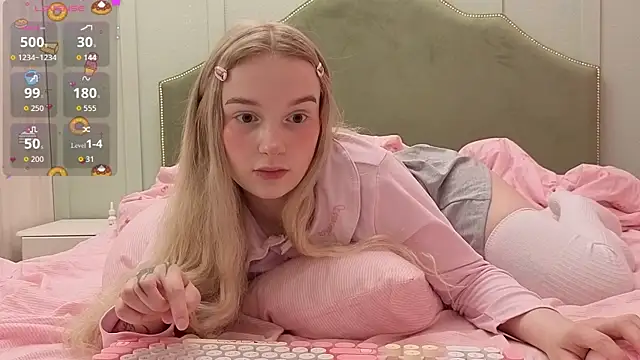 Snapshot of -mimimia- chatting on July 4, 2026, 2:54 pm -mimimia- online show from July 4, 2026, 2:54 pm