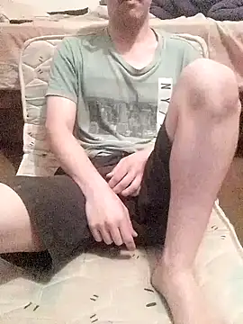 Snapshot of Submissive_Latex_Doll chatting on July 5, 2026, 1:21 am Submissive Latex Doll online show from July 5, 2026, 1:21 am
