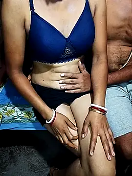 Snapshot of Hot_Urvashi_ chatting on July 19, 2026, 7:32 pm Hot Urvashi online show from July 19, 2026, 7:32 pm