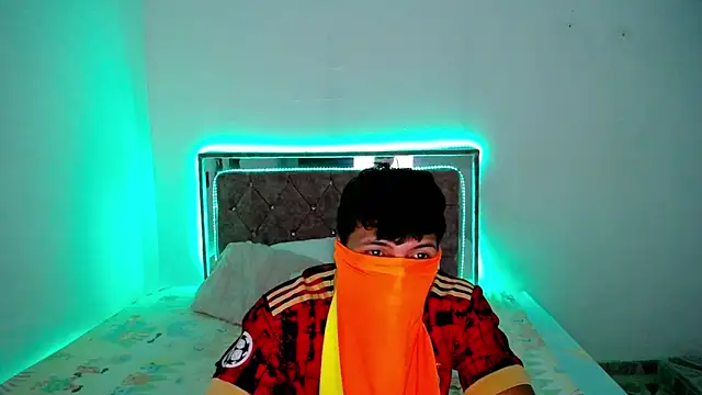 Snapshot of vergaboy chatting on July 15, 2026, 5:53 pm vergaboy online show from July 15, 2026, 5:53 pm