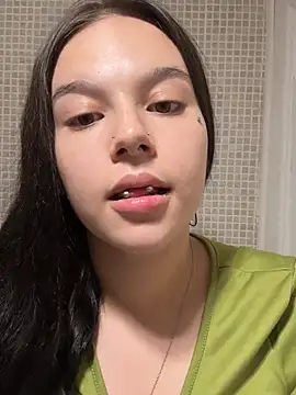 Snapshot of cristinaculona chatting on July 12, 2026, 2:12 am cristinaculona online show from July 12, 2026, 2:12 am