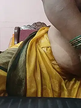 Snapshot of tamil_queen_29 chatting on July 16, 2026, 5:43 pm tamil queen 29 online show from July 16, 2026, 5:43 pm