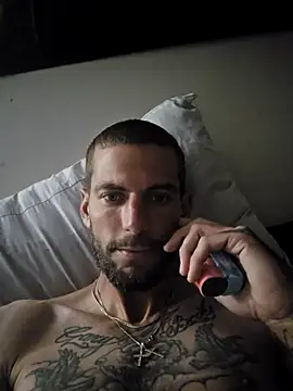 Snapshot of whiteboy4200 chatting on July 8, 2026, 9:26 pm whiteboy4200 online show from July 8, 2026, 9:26 pm