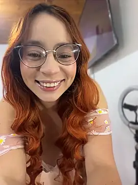 Snapshot of MiaDeAngelo chatting on July 19, 2026, 11:40 am MiaDeAngelo online show from July 19, 2026, 11:40 am
