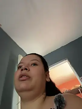 AlondraSoomers online show from July 12, 2026, 6:09 pm