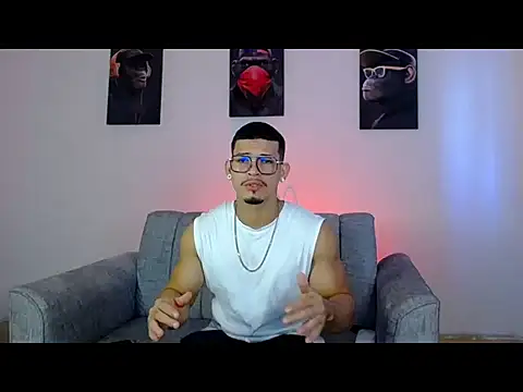 Snapshot of Ethan_rodgers01 chatting on July 15, 2026, 1:18 pm Ethan rodgers01 online show from July 15, 2026, 1:18 pm