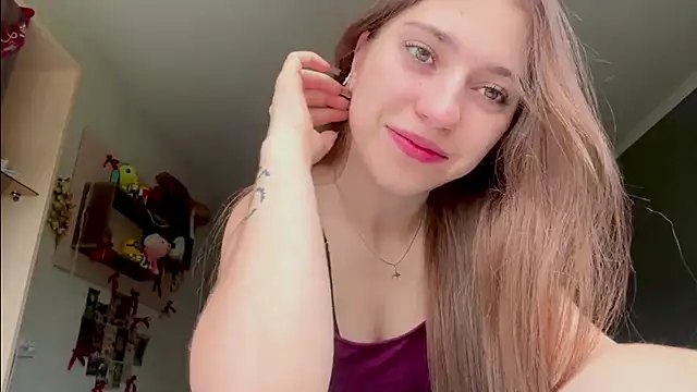 LilliamDowling online show from July 11, 2026, 2:28 pm