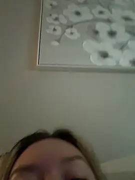 coniebunnyy online show from July 10, 2026, 5:24 pm