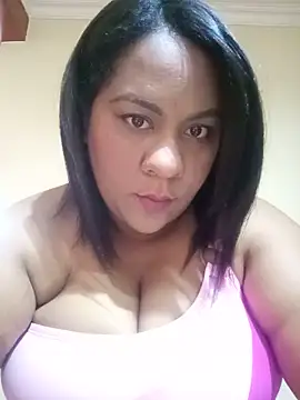Snapshot of la_negra_5 chatting on July 12, 2026, 3:02 pm la negra 5 online show from July 12, 2026, 3:02 pm