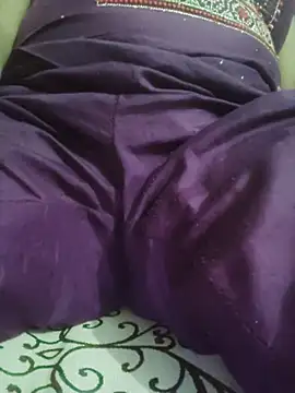 Sexy -couple online show from August 7, 2026, 3:40 pm