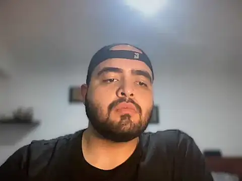 Snapshot of alejon08_ chatting on July 12, 2026, 7:42 am alejon08 online show from July 12, 2026, 7:42 am