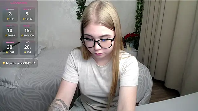 Cassandra you online show from July 27, 2026, 10:00 am