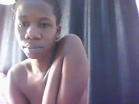 Snapshot of Liily_y chatting on July 15, 2026, 1:56 am Liily y online show from July 15, 2026, 1:56 am