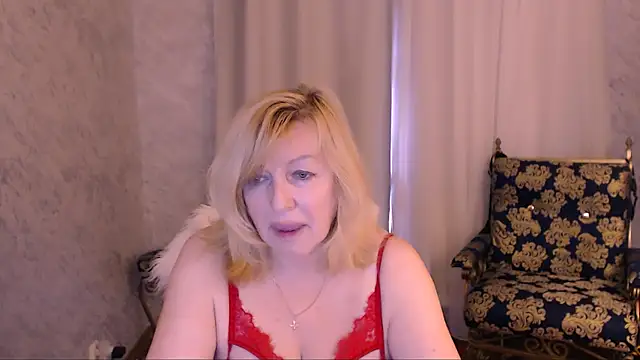 Samantha Si online show from May 17, 2026, 5:07 am