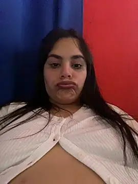 Luliii24 online show from July 31, 2026, 2:26 pm