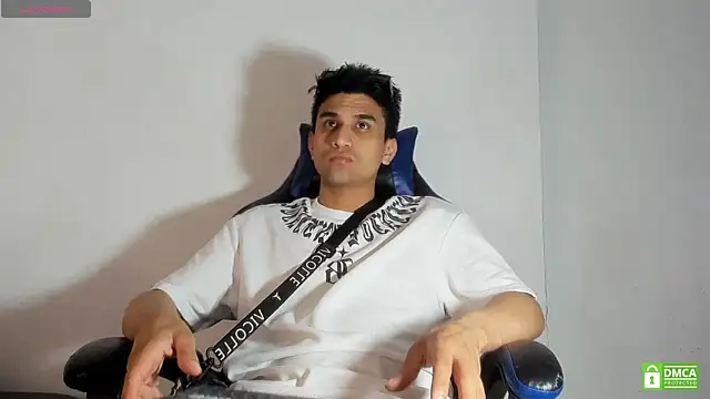 Deiby BigCock online show from July 17, 2026, 6:21 am