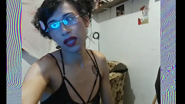 Snapshot of Cassandra_Nieves69 chatting on July 17, 2026, 5:37 am Cassandra Nieves69 online show from July 17, 2026, 5:37 am