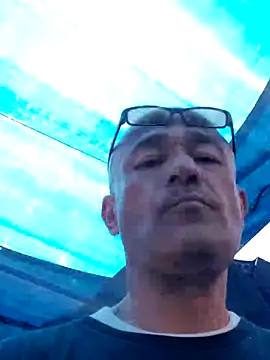 Snapshot of num-knotts chatting on July 19, 2026, 8:38 pm num-knotts online show from July 19, 2026, 8:38 pm