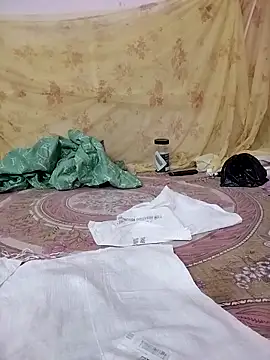 Snapshot of krvinay39 chatting on April 8, 2026, 6:37 am krvinay39 online show from April 8, 2026, 6:37 am