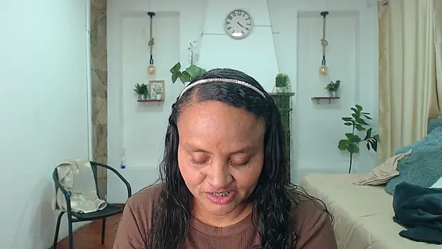 Snapshot of Margaret_Hall chatting on July 16, 2026, 2:03 pm Margaret Hall online show from July 16, 2026, 2:03 pm