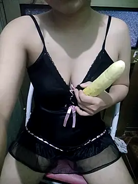 Snapshot of Love-Sexy12 chatting on July 17, 2026, 1:36 am Love-Sexy12 online show from July 17, 2026, 1:36 am