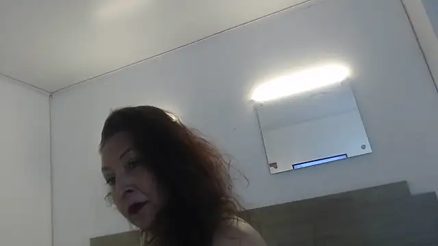 Snapshot of SpohieSoler chatting on July 21, 2026, 3:30 am SpohieSoler online show from July 21, 2026, 3:30 am