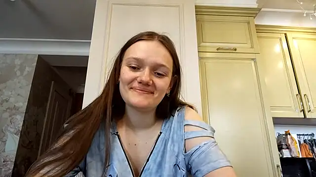 Snapshot of MarloOsburn chatting on July 20, 2026, 10:11 am MarloOsburn online show from July 20, 2026, 10:11 am