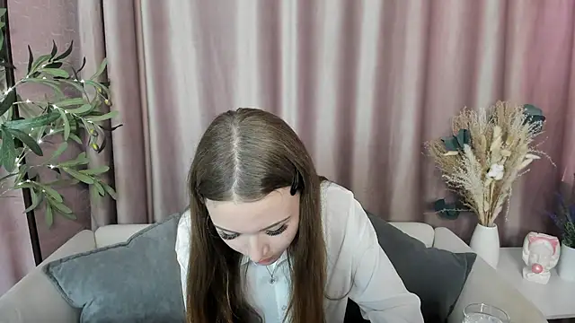 Snapshot of TerriPascale chatting on July 24, 2026, 1:51 pm TerriPascale online show from July 24, 2026, 1:51 pm