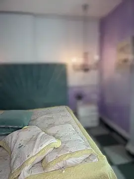 riri brunnete online show from March 3, 2026, 4:19 am