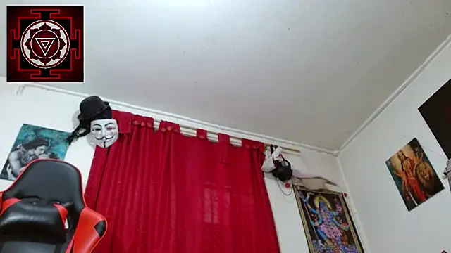 Amanda Valeska online show from December 18, 2025, 5:39 pm