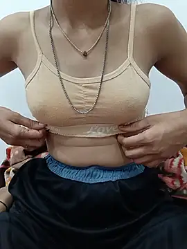 sexysalu33 online show from August 6, 2026, 4:35 pm
