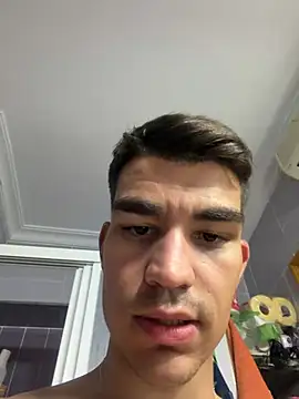 Snapshot of manuelgonzalez2204 chatting on July 23, 2026, 6:26 pm manuelgonzalez2204 online show from July 23, 2026, 6:26 pm