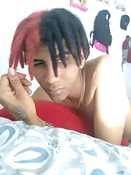 Snapshot of TY_ROYAL chatting on July 25, 2026, 7:49 am TY ROYAL online show from July 25, 2026, 7:49 am